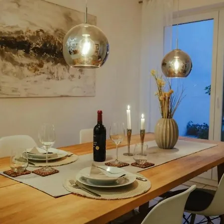 Muellers Gaestehaus Apartment Berg bei Ravensburg