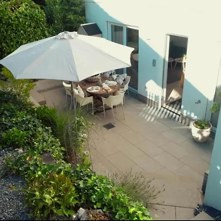 Muellers Gaestehaus * Berg bei Ravensburg